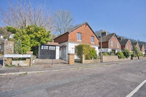 undefined, Castlemount Road, Dover, Kent, CT16