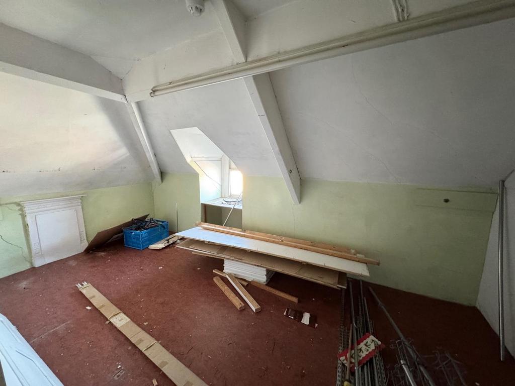 Room ( second floor)