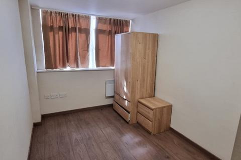 3 bedroom flat to rent, Daniel House, Trinity Road, Bootle, Merseyside, L20