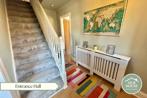 5 bedroom detached house for sale, Main Road, Humbleton, Hull