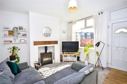 73 Highfield Road, Leeds, LS13 2BX