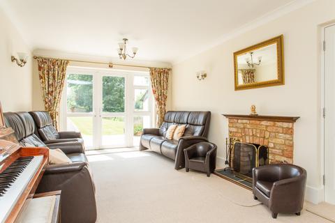 4 bedroom detached house for sale, Shooters Hill, Eythorne, Dover, CT15