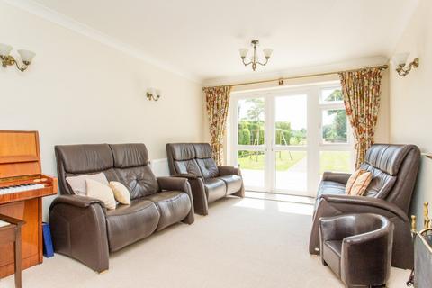 Shooters Dene Shooters Hill, Eythorne, Dover, CT15 4AX