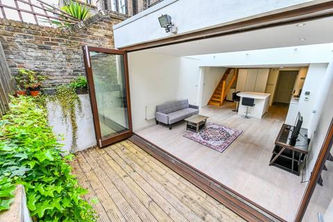 4 bedroom house to rent, Mornington Crescent, Mornington Crescent, London, NW1