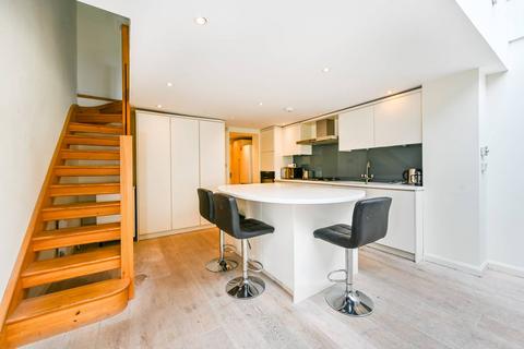 4 bedroom house to rent, Mornington Crescent, Mornington Crescent, London, NW1