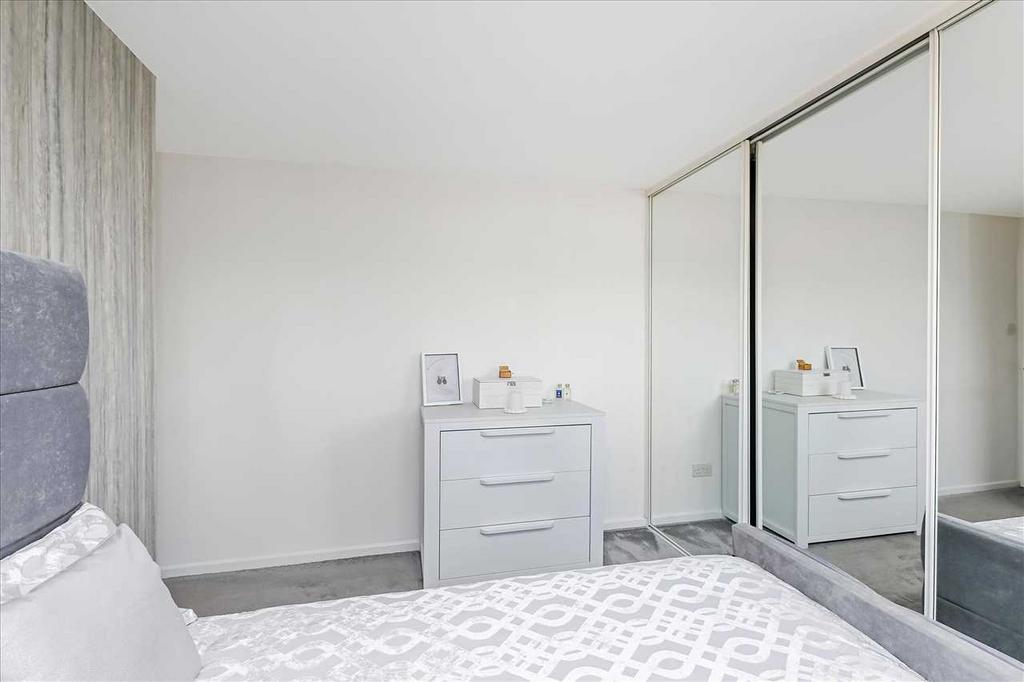 Bedroom One (2)