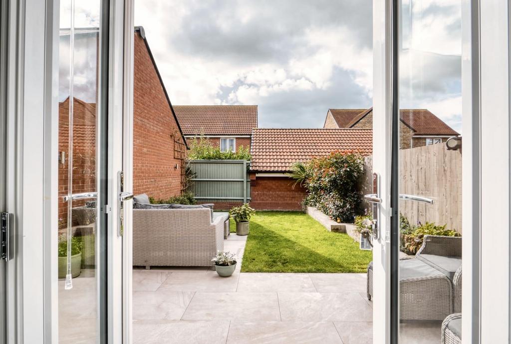 67 Moorhen Rd- Mark Templer - Photo CB 24.jpeg