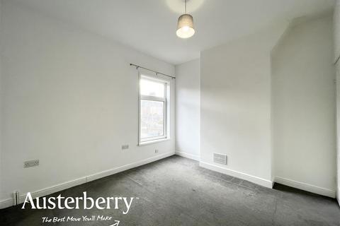 2 bedroom terraced house to rent, Cumming Street, Stoke-On-Trent ST4