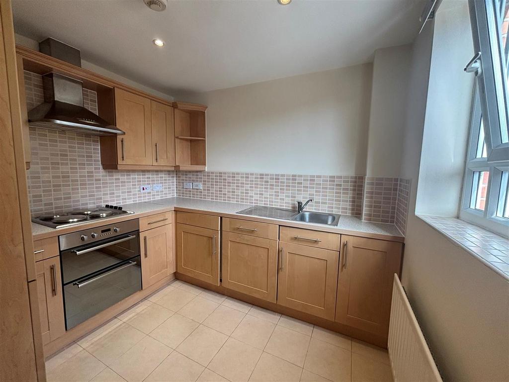 Kitchen 3.jpg