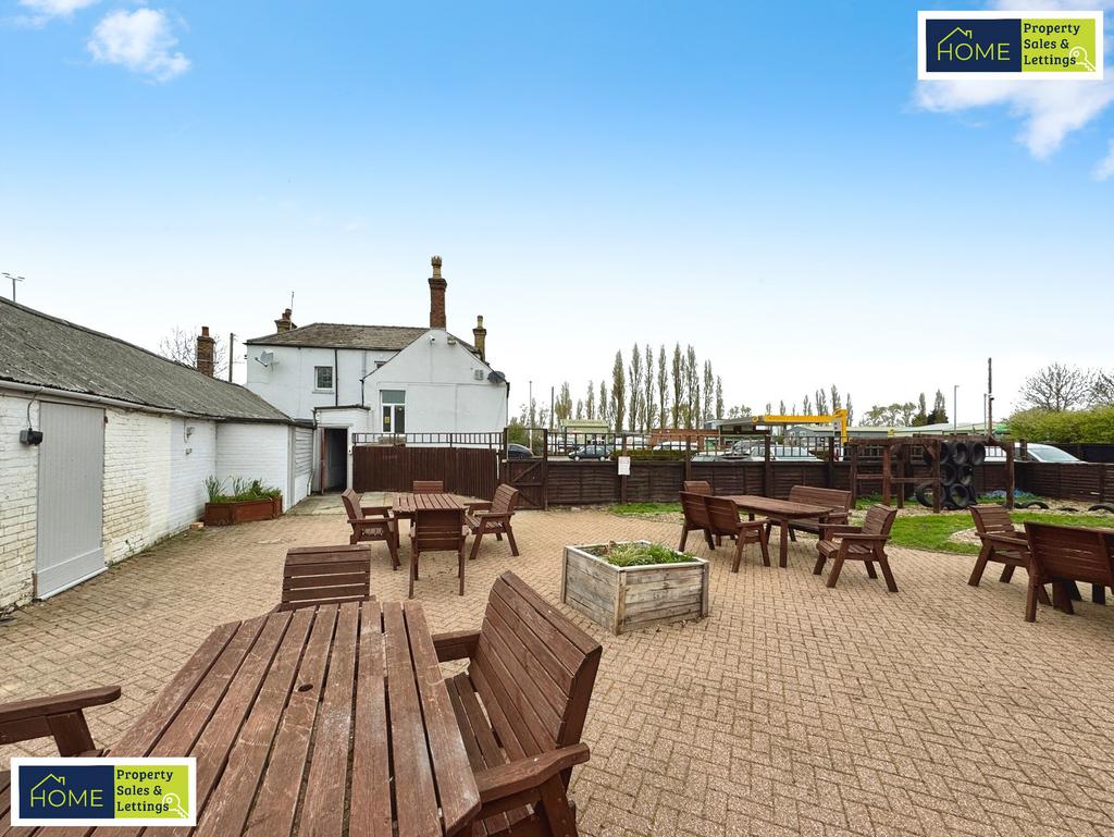 The Whistle Stop Pub