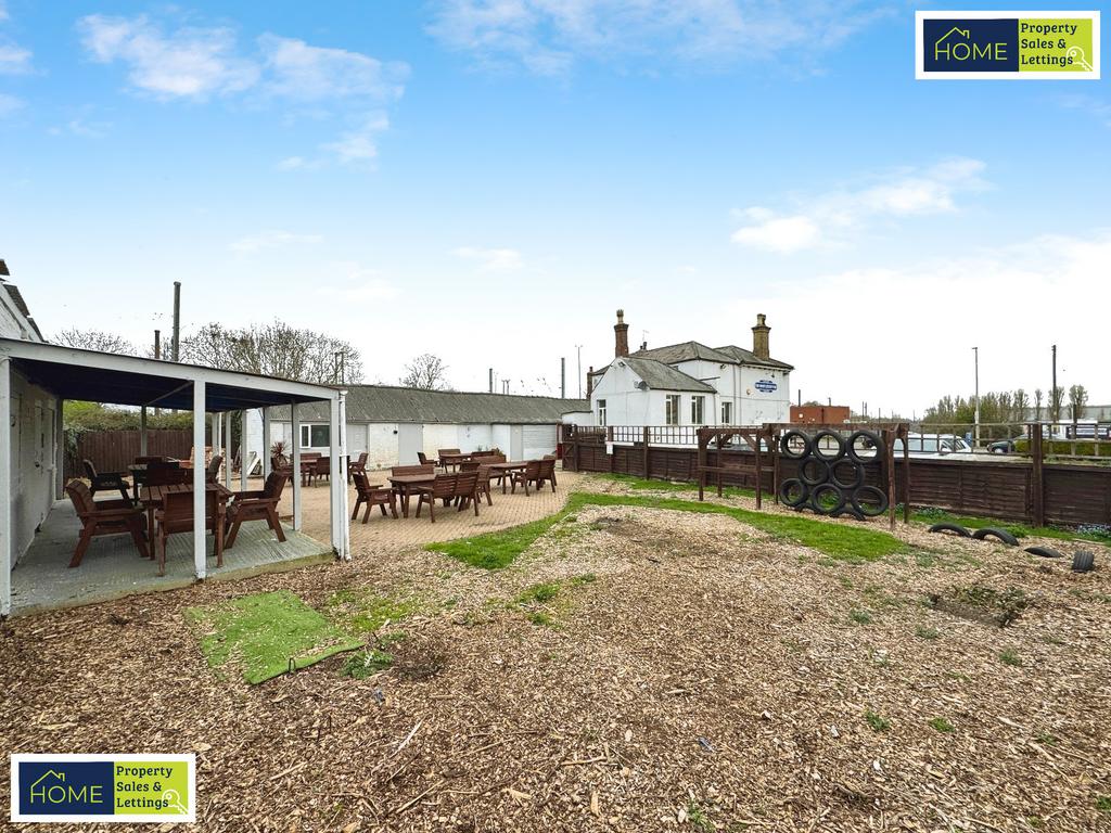 The Whistle Stop Pub