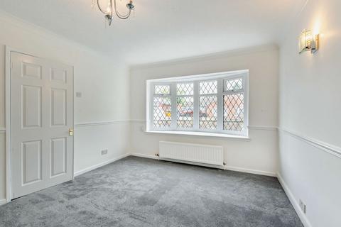 8 Croft Crescent, Walsall, WS8 7DN