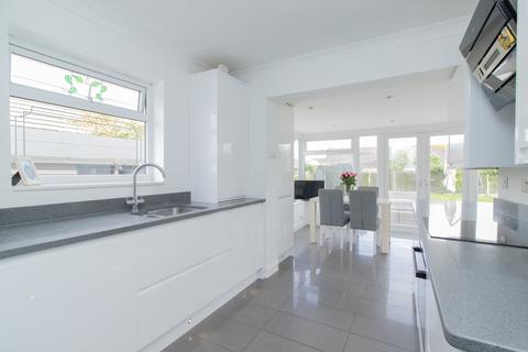 4 bedroom bungalow for sale, Mill Lane, Herne Bay, CT6