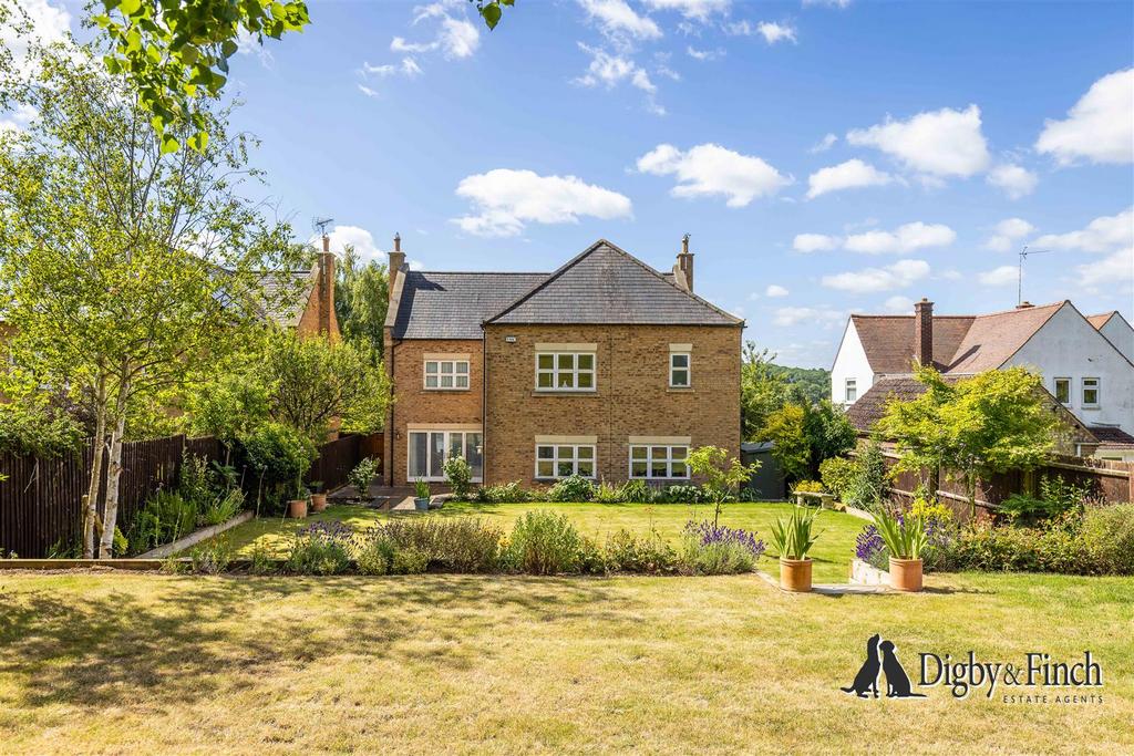 Milburn, Main Street, Tinwell PE9 3 UD-13watermarke