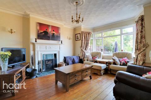 4 bedroom semi-detached house for sale, Arnold Road, Clacton-On-Sea