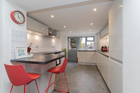 4 bedroom semi-detached house for sale, Trinity Square, Margate, CT9
