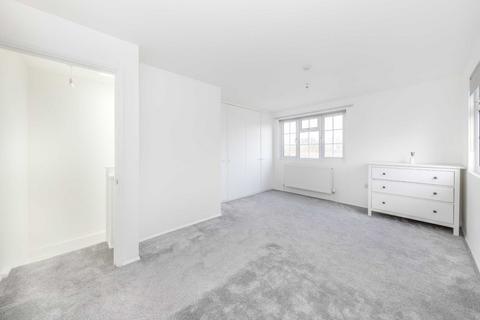 2 bedroom terraced house to rent, St. Edmund's Close, London SW17