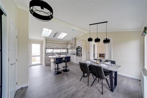 2 bedroom detached house for sale, Temple Grove Park, Bakers Lane, West Hanningfield, Chelmsford, CM2