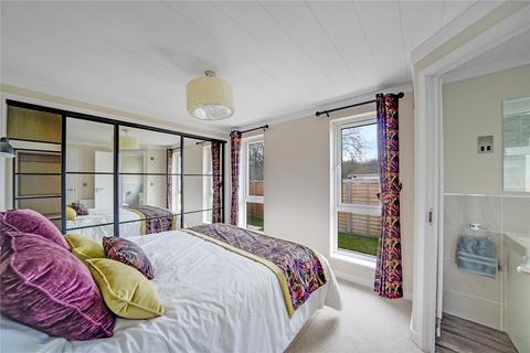 2 bedroom detached house for sale, Temple Grove Park, Bakers Lane, West Hanningfield, Chelmsford, CM2