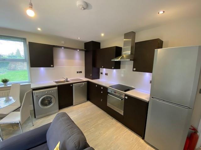 Apartment in Manchester, Withington - View 4