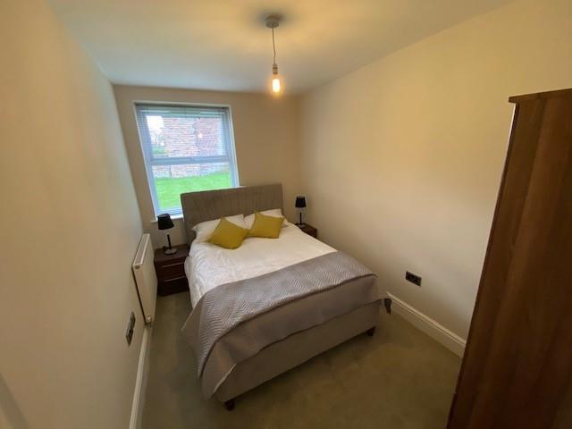 Apartment in Manchester, Withington - View 5