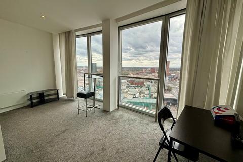 Studio to rent, New Street, Birmingham, West Midlands, B2