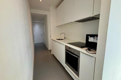 Studio to rent, New Street, Birmingham, West Midlands, B2