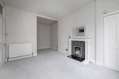 70/4 Angle Park Terrace, Edinburgh, EH11 2JP
