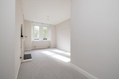 70/4 Angle Park Terrace, Edinburgh, EH11 2JP