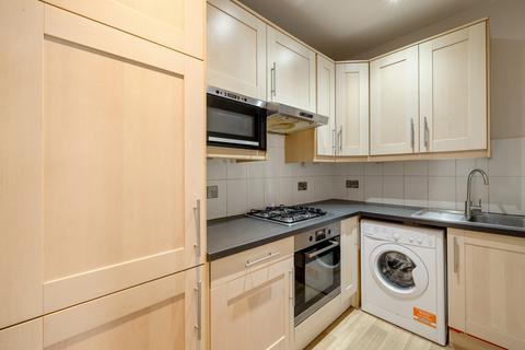 70/4 Angle Park Terrace, Edinburgh, EH11 2JP