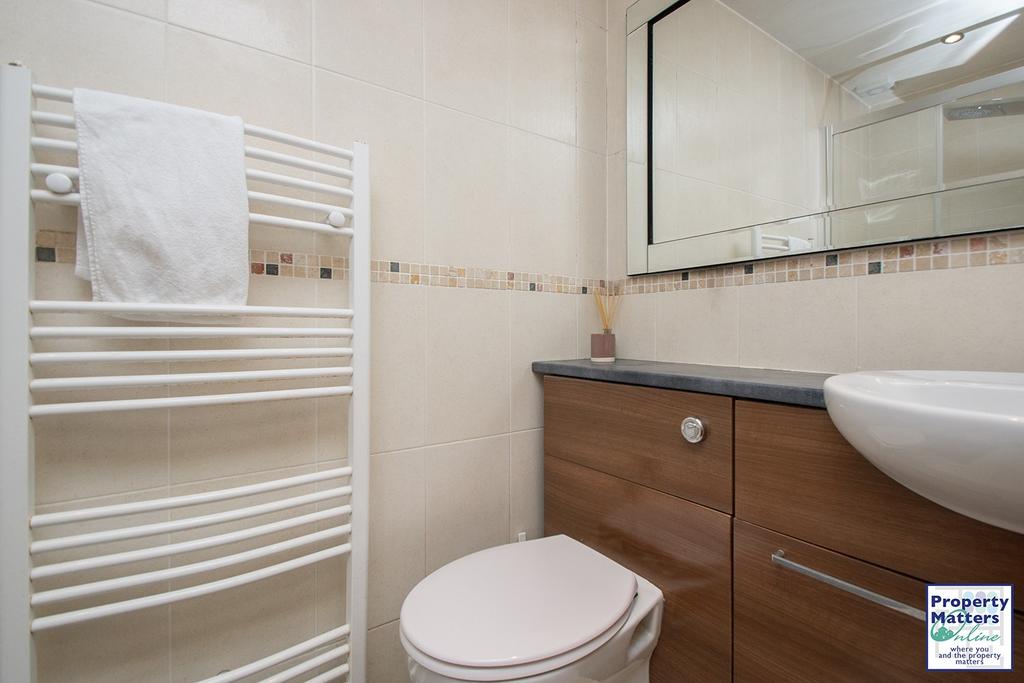 Ensuite