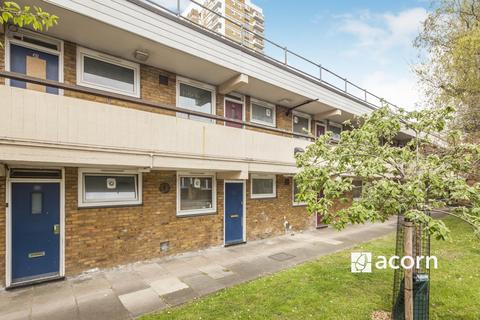 1 bedroom flat to rent, Consort Road Peckham SE15