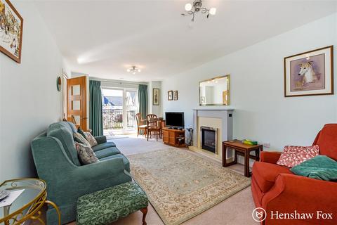 1 bedroom retirement property for sale, Botley Road, Romsey, Hampshire