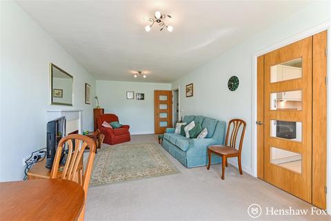 1 bedroom retirement property for sale, Botley Road, Romsey, Hampshire