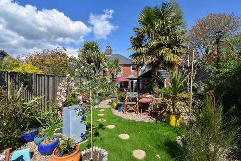 2 bedroom semi-detached house for sale, Battle Hill, Battle