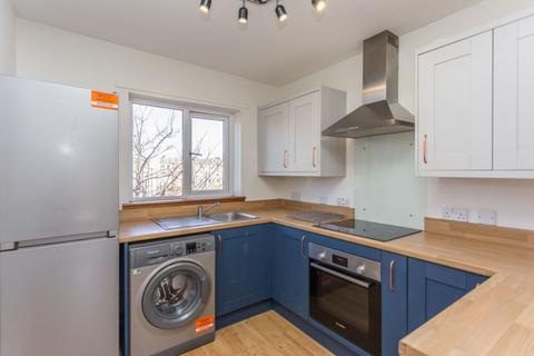 14/7 Allanfield, Edinburgh, EH7 5YJ