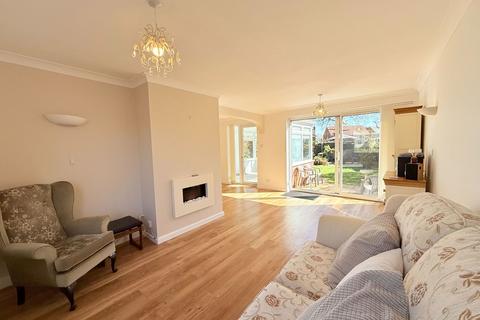6 Baxterley Green, Solihull, B91 1HP