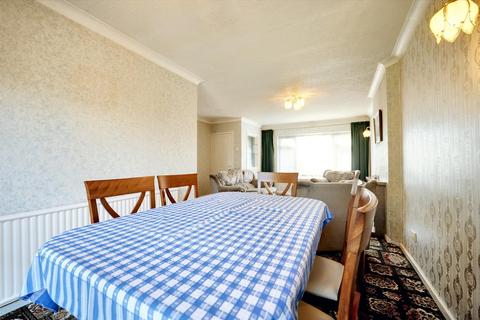 9 Wenlock Way, Nuneaton, CV10 8QL