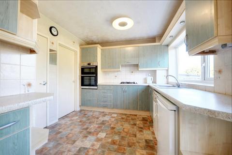 9 Wenlock Way, Nuneaton, CV10 8QL