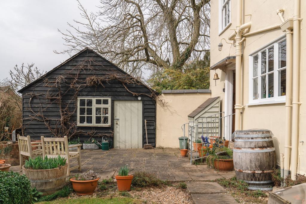 271850 - Church Farm House Halstead High Res-71.jpg