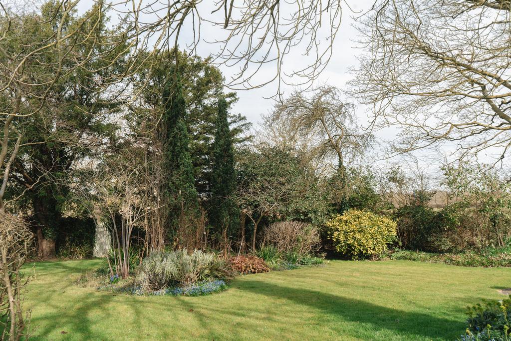 271788 - Church Farm House Halstead High Res-9.jpg