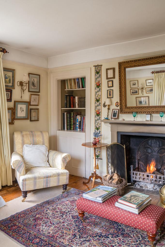 271811 - Church Farm House Halstead High Res-32.jpg