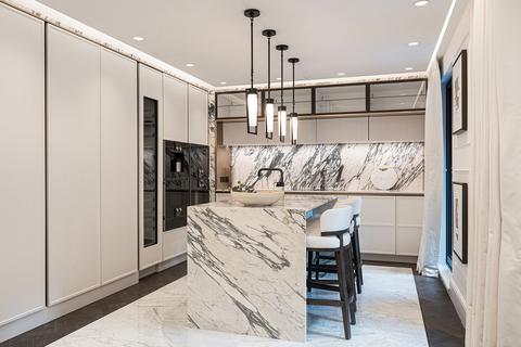 3 bedroom penthouse for sale, Three Kings Yard, Mayfair, W1K