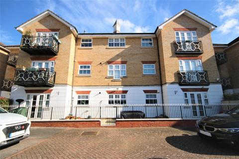 2 bedroom ground floor flat for sale, Ellery House, Chase Road, Oakwood, N14