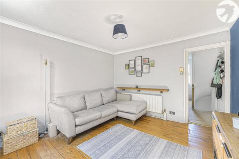 82 Station Road, Crayford, Dartford, DA1 3QG