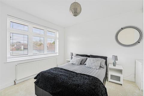 1 Keith Avenue, Sutton At Hone, Dartford, DA4 9HH