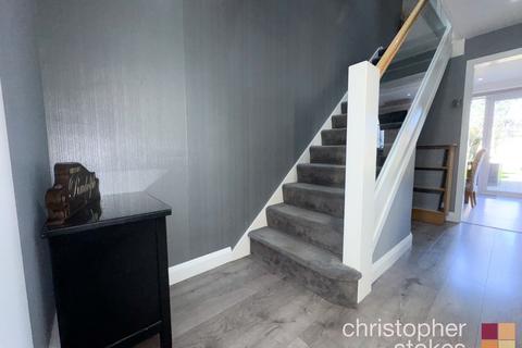 55 Beechfield Walk, Waltham Abbey, EN9 3AB