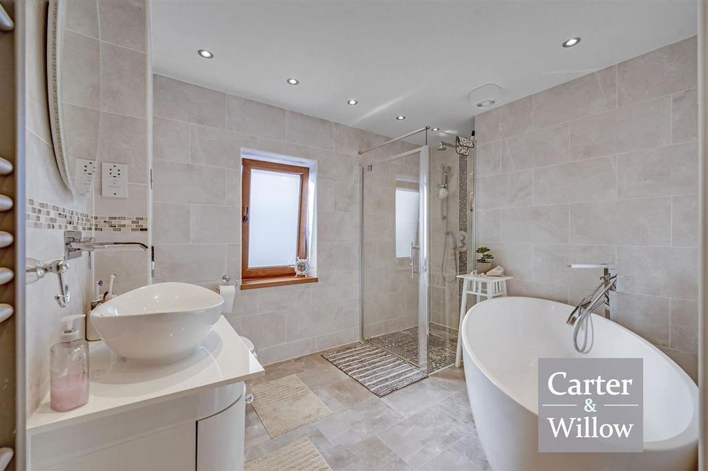 First floor Bathroom