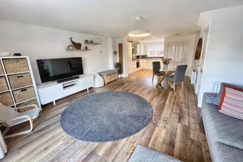 38 Ampthill Way, Faringdon, SN7 7LE