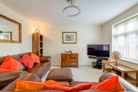 46 Clos Ystwyth, Caldicot, NP26 4RE